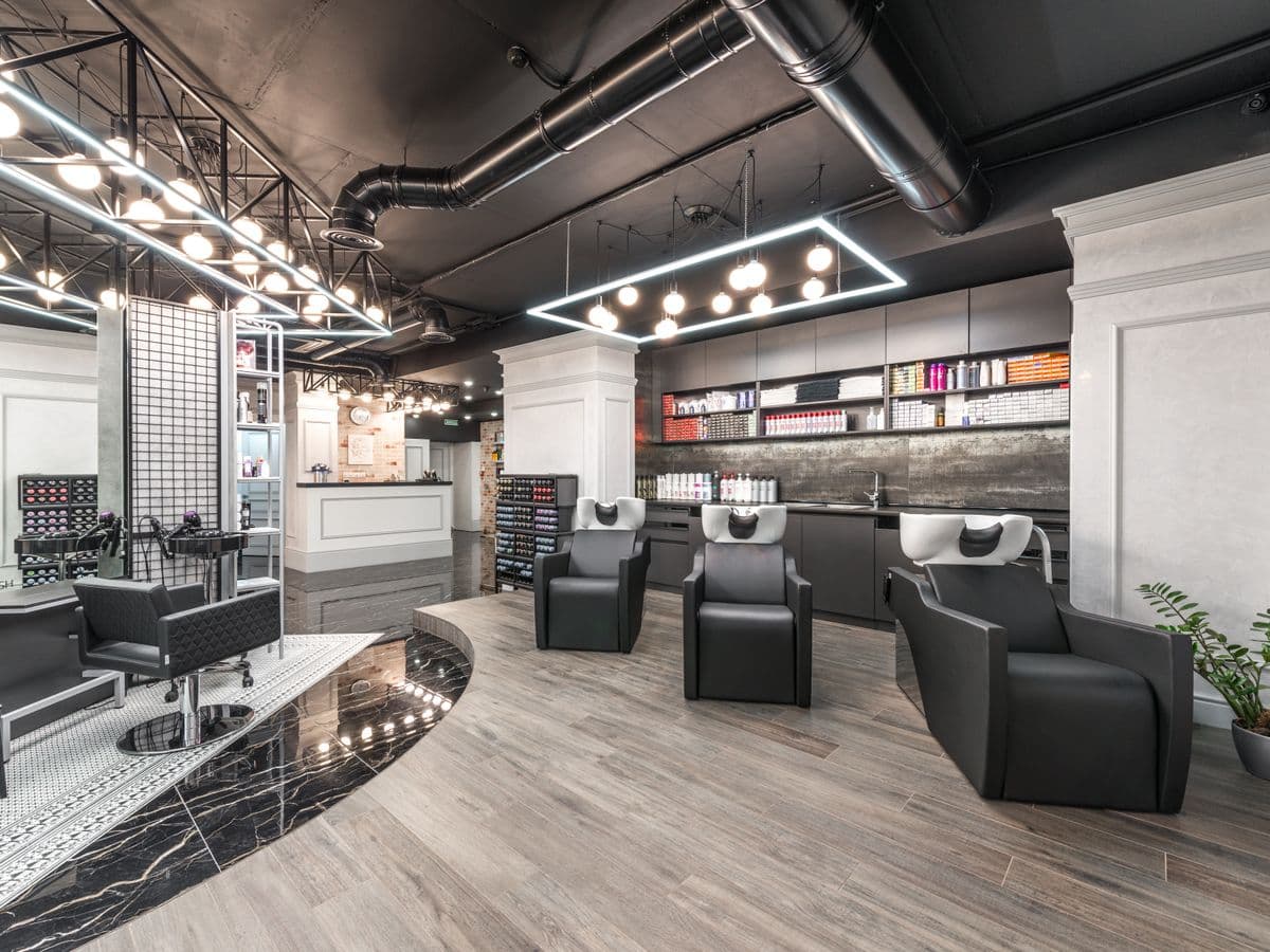 Backwash chairs in a modern beauty salon